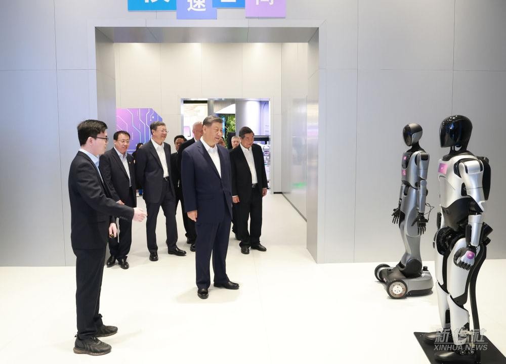 习近平总书记到上海调研，BB贝博代表具身智能行业汇报进展
